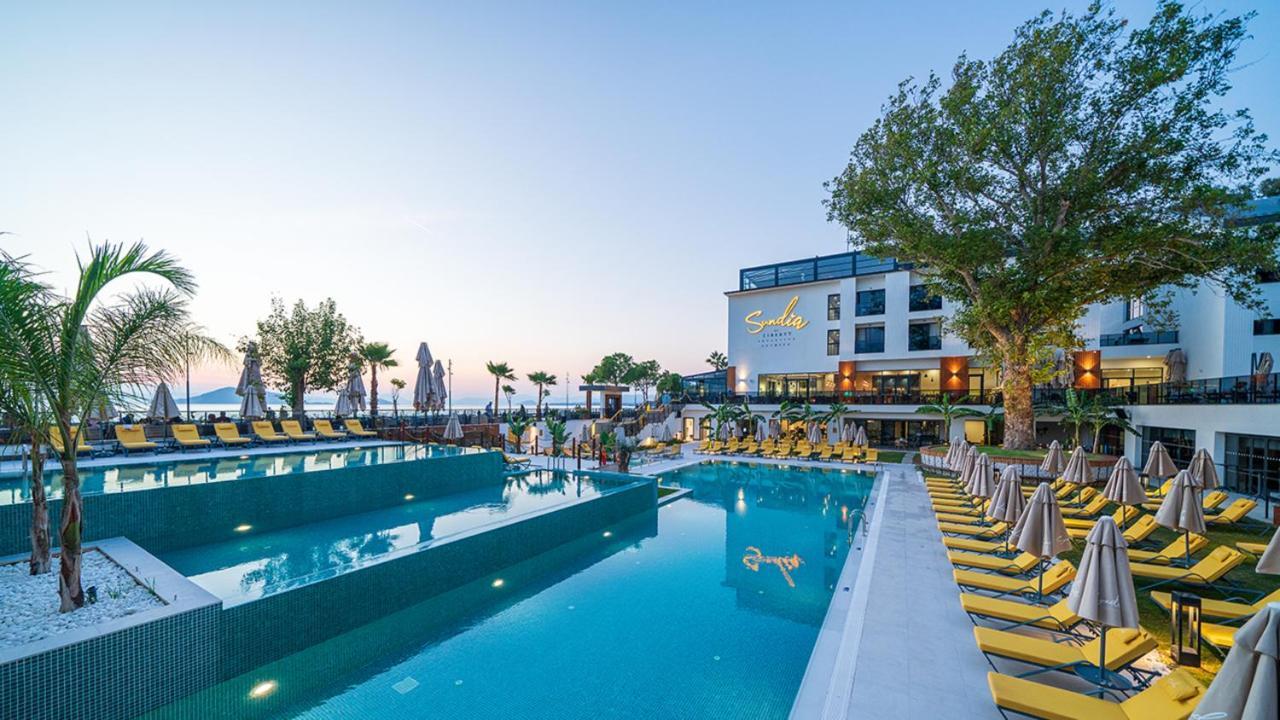 Sundia Exclusive By Liberty Fethiye Adults Only Hotel Exterior photo