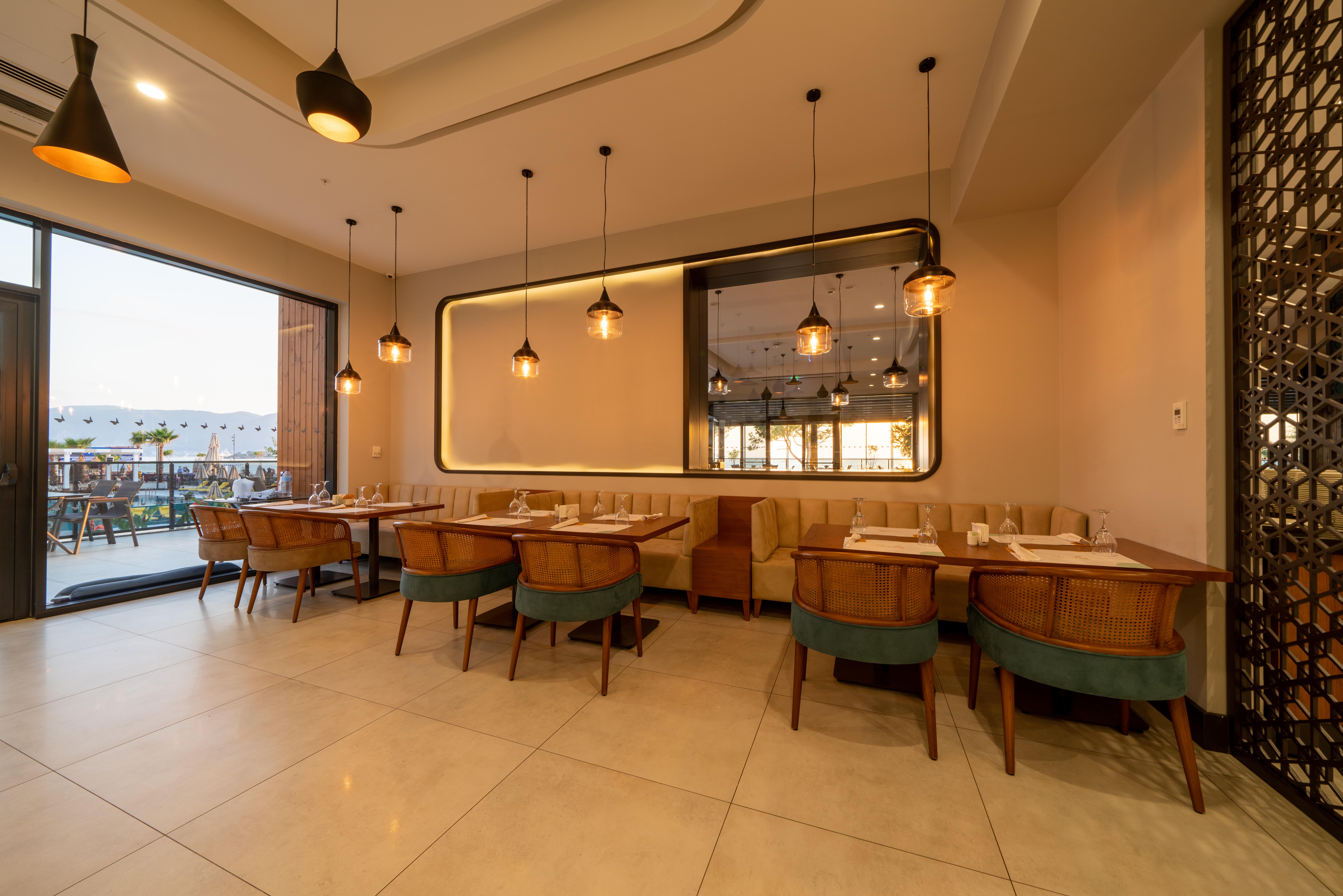 Sundia Exclusive By Liberty Fethiye Adults Only Hotel Exterior photo Restaurant interior