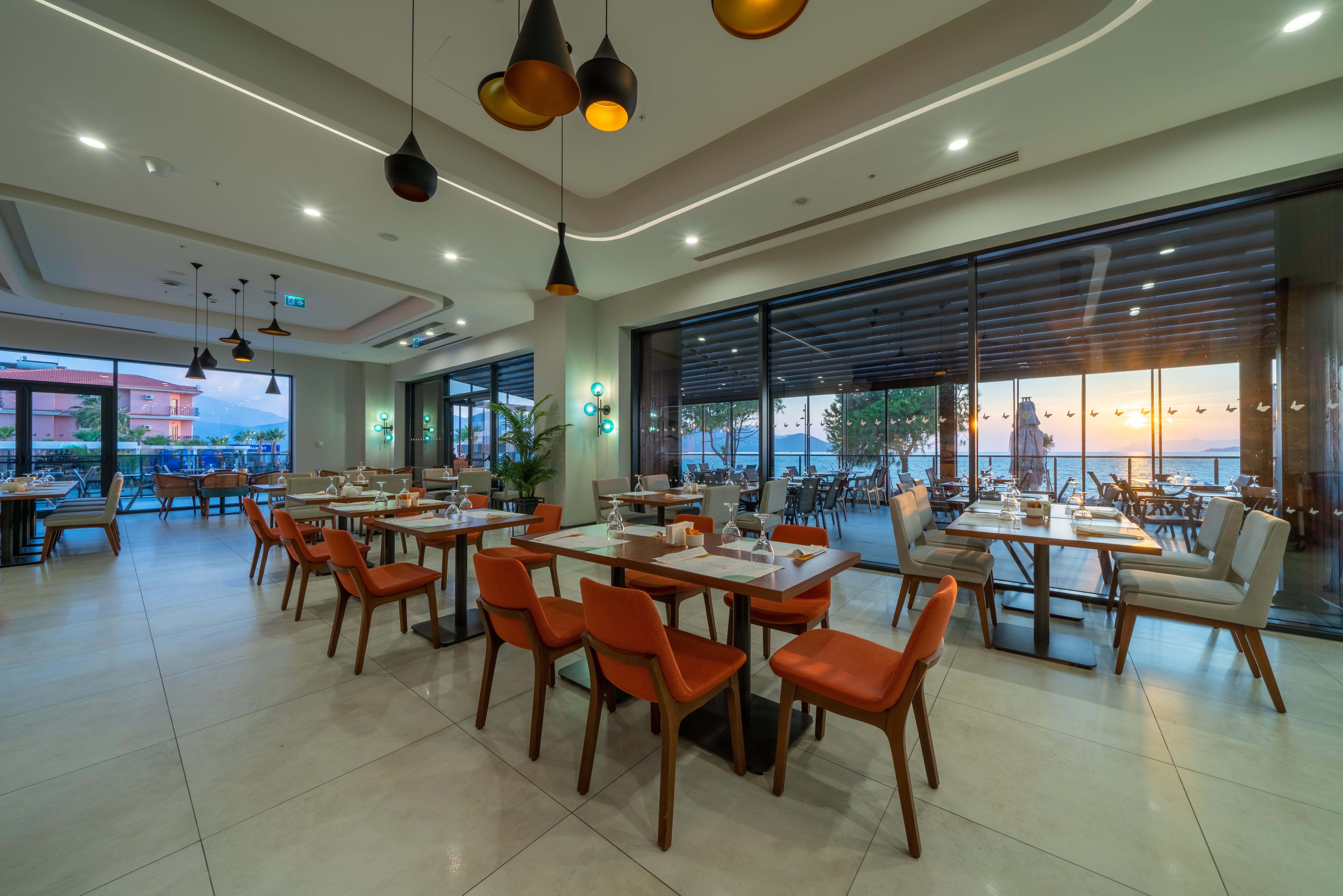 Sundia Exclusive By Liberty Fethiye Adults Only Hotel Exterior photo Restaurant