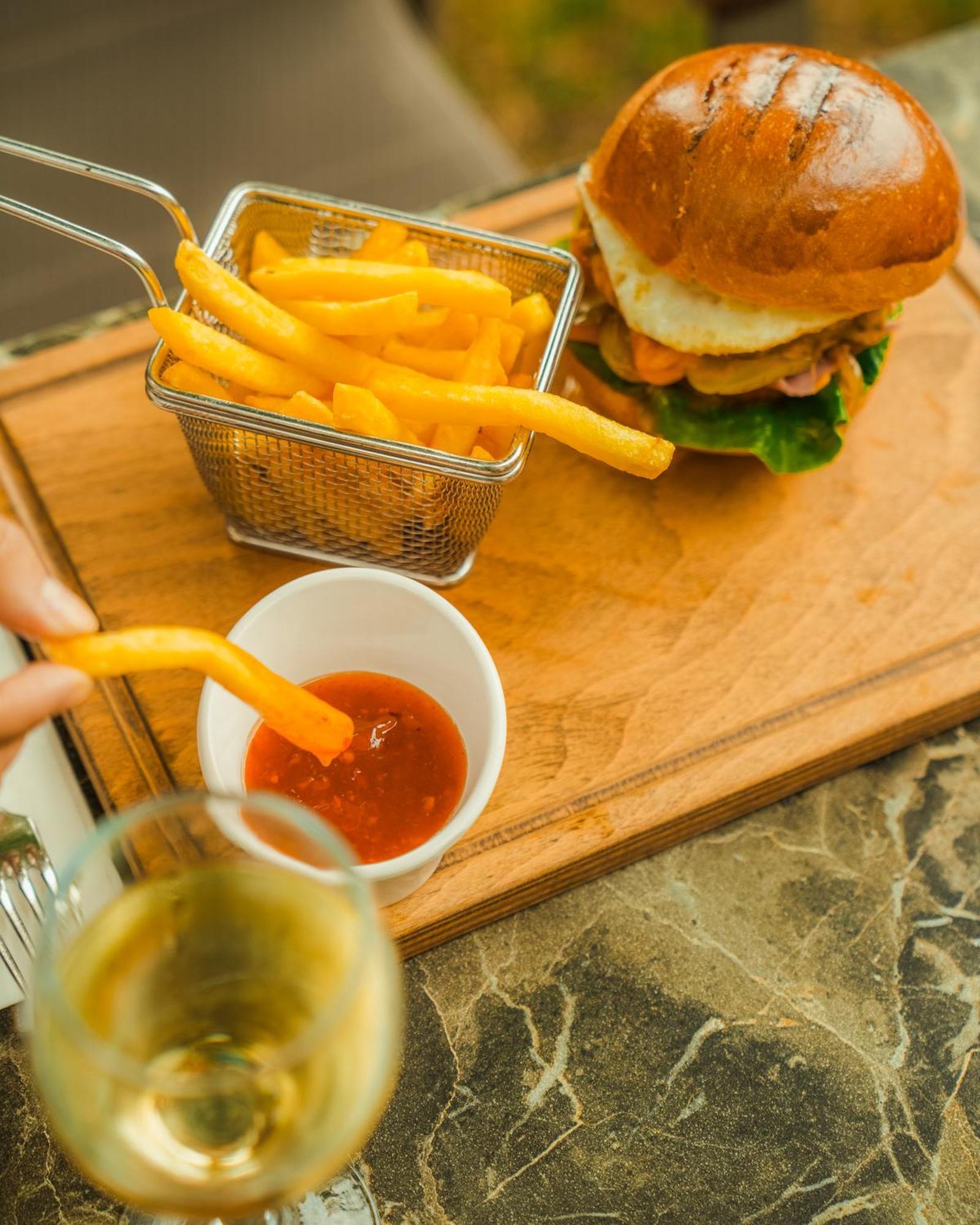 Sundia Exclusive By Liberty Fethiye Adults Only Hotel Exterior photo French fries